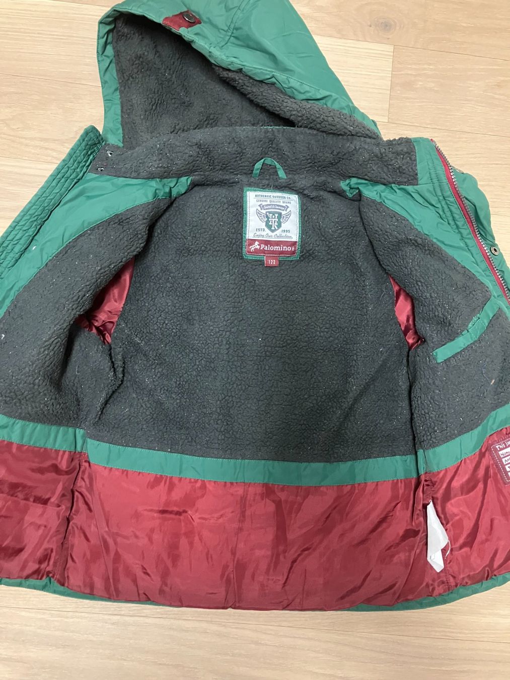 Giacche & Cappotti: Kinder Winterjacke, Grösse 122 – Usato da Würenlos venduto da Eulenpostuhu1 1