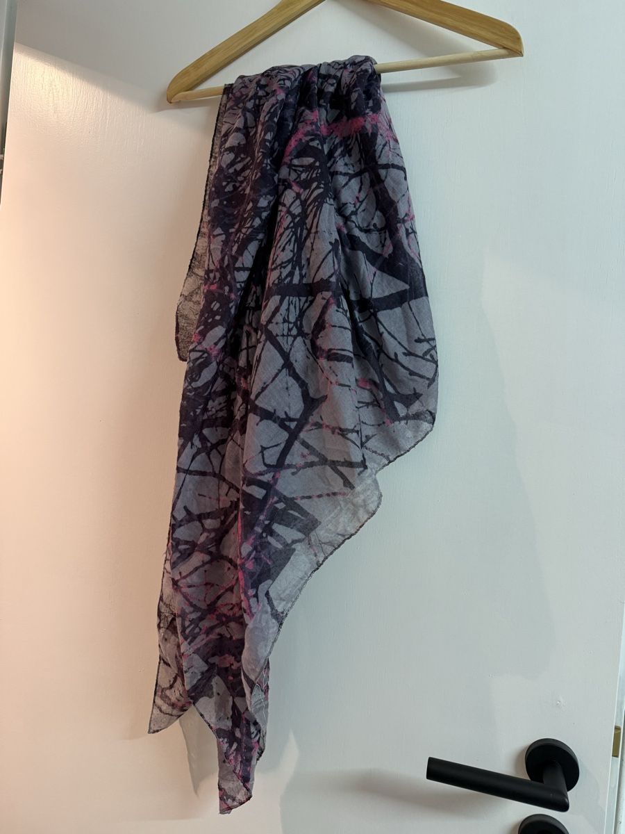 Foulard & Sciarpe: Halstuch quadratisch – Usato da Schlattingen venduto da fernfen