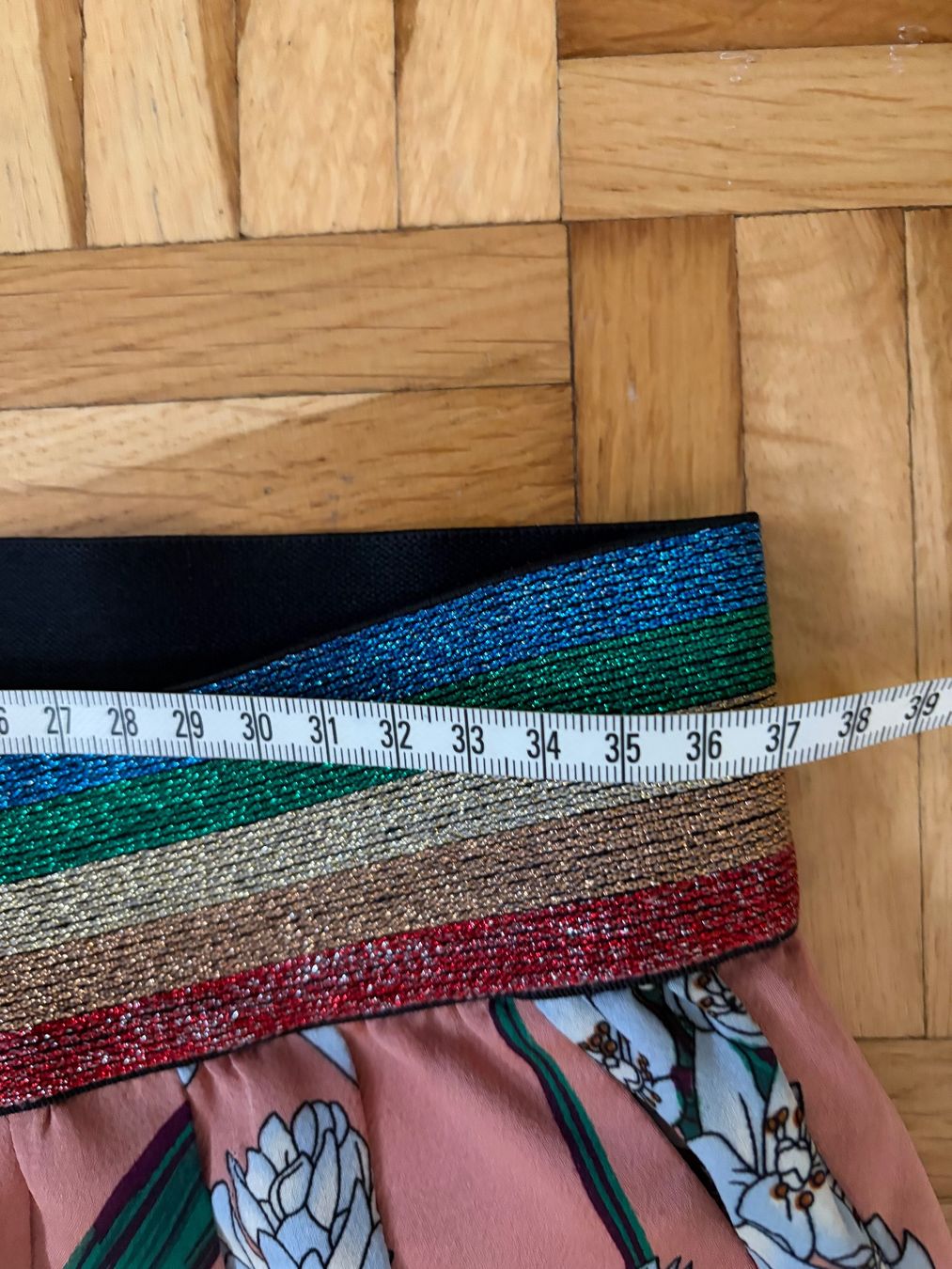 Pantaloni: Spezielle Hose Grösse 38 – Usato da Zürich venduto da Miush999 1