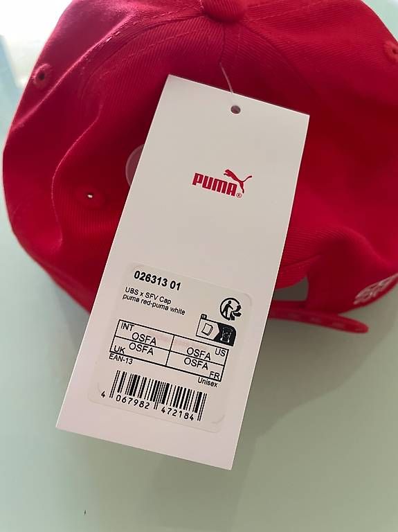 Puma Copricapi, berretti & cappellini: Puma UBS cap - Schweizer Nati / NEU – Nuovo e nell'imballaggio originale da Ostermundigen venduto da senterino 1