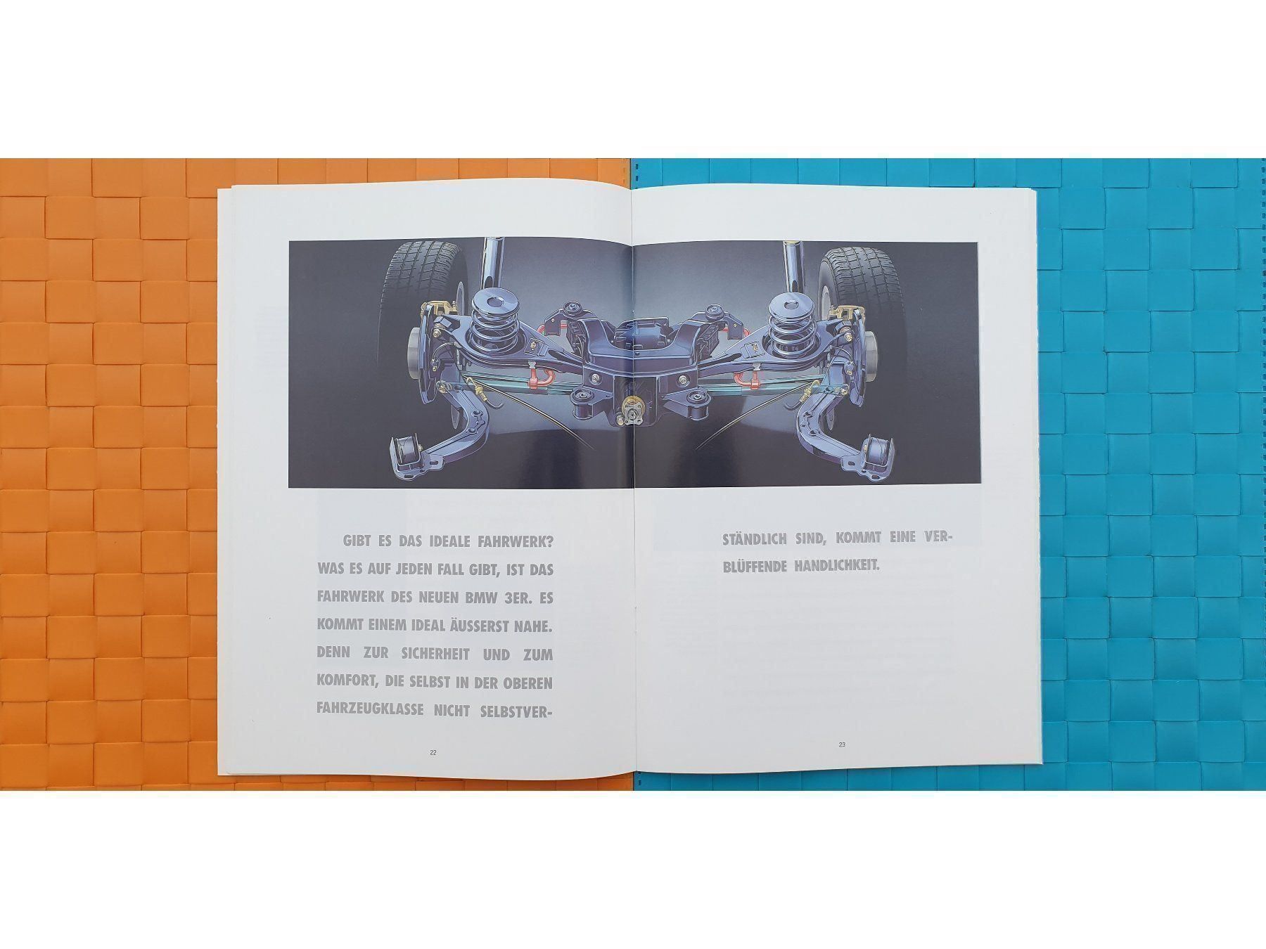 Riviste & Magazine: BMW 3er E36 LIMOUSINE 1990 - Prospekt / Katalog – Nuovo (secondo la descrizione) da Viganello venduto da CARLiteratur 3