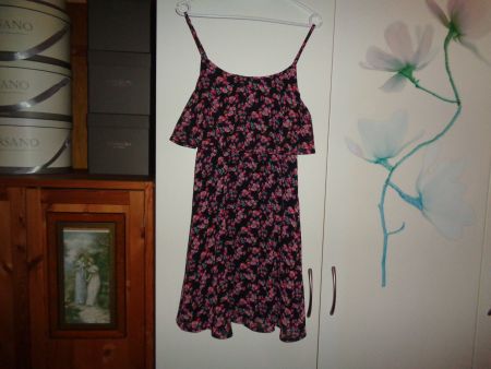 *** hübsches Kleid *** / even&odd / Neuwertig / Unterkleid