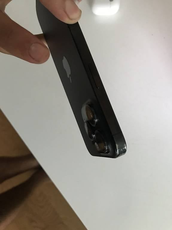 Telefoni cellulari / Smartphones: Iphone 15 Pro Max 256 GB – Usato da Murgenthal venduto da kev_mmr6 3