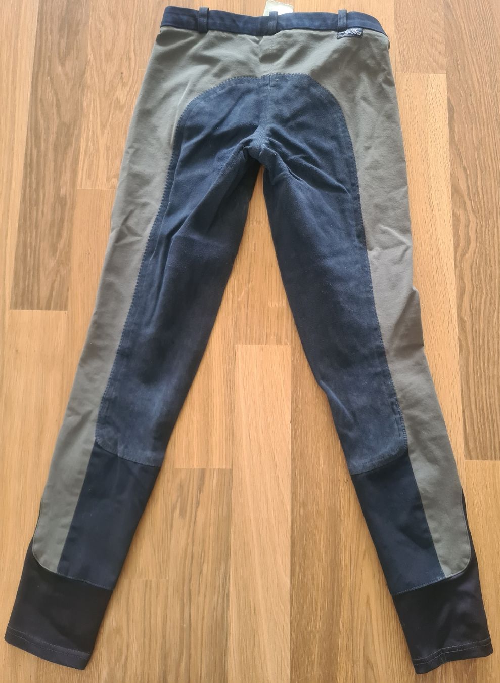 Pantaloni: Gebrauchte Equilibre Vollbesatzreithose Grösse 34 – Usato da Reiden venduto da Vet21 1