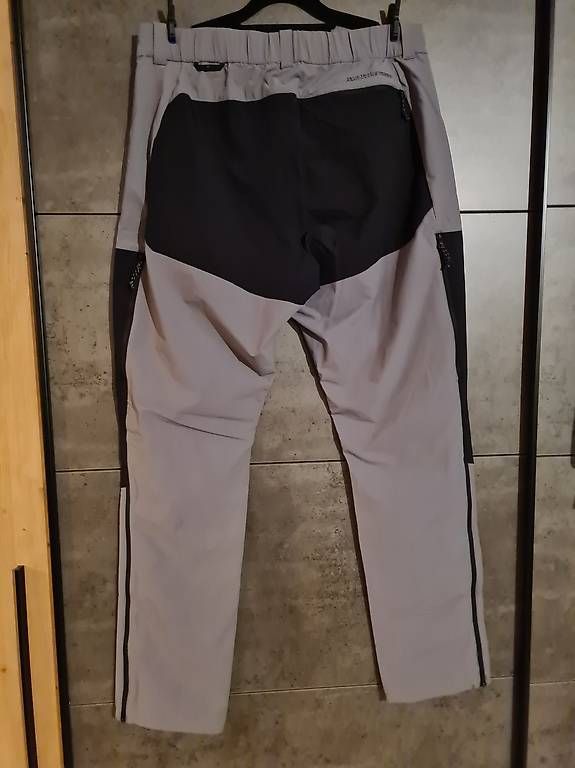 Pantaloni: Peak Performance M Stretch Trek Pants XL Herren – Usato da Rupperswil venduto da Homer20 3