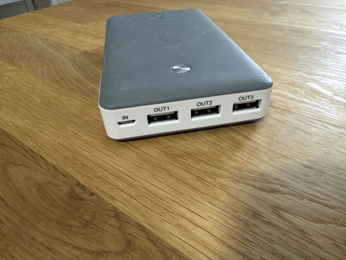 Xtorm Batterie: Xstorm Powerbank 15000mAh – Usato da Turgi venduto da Marcobamert 1