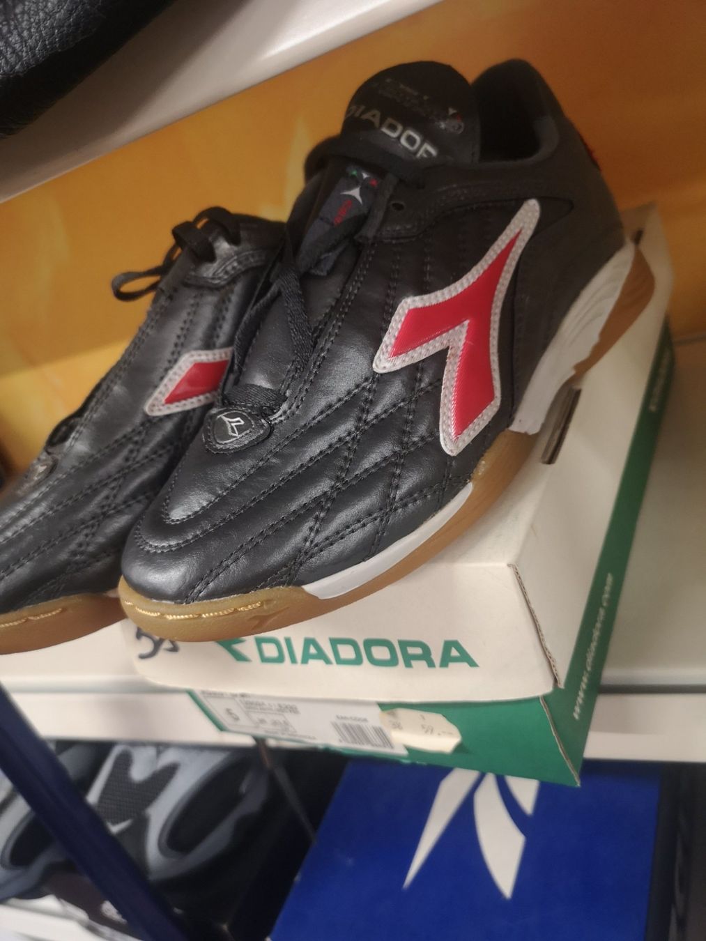 Diadora Chaussures hommes: Diadora – Neuf avec emballage d'origine à Möhlin par Highwaytom