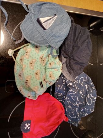 Sommerhüetli Kappen Set, 5 Stk, Gr. ca. 3-6 gebraucht