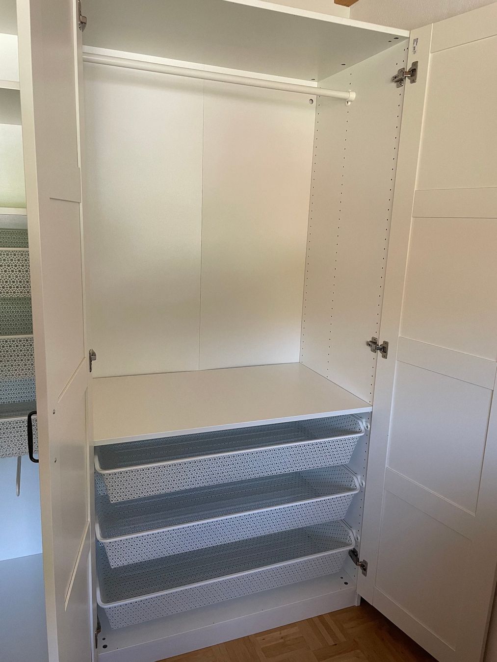 Ikea Armoires: Ikea Kleiderschrank – D'occasion à Pontresina par lov_g8d5 3