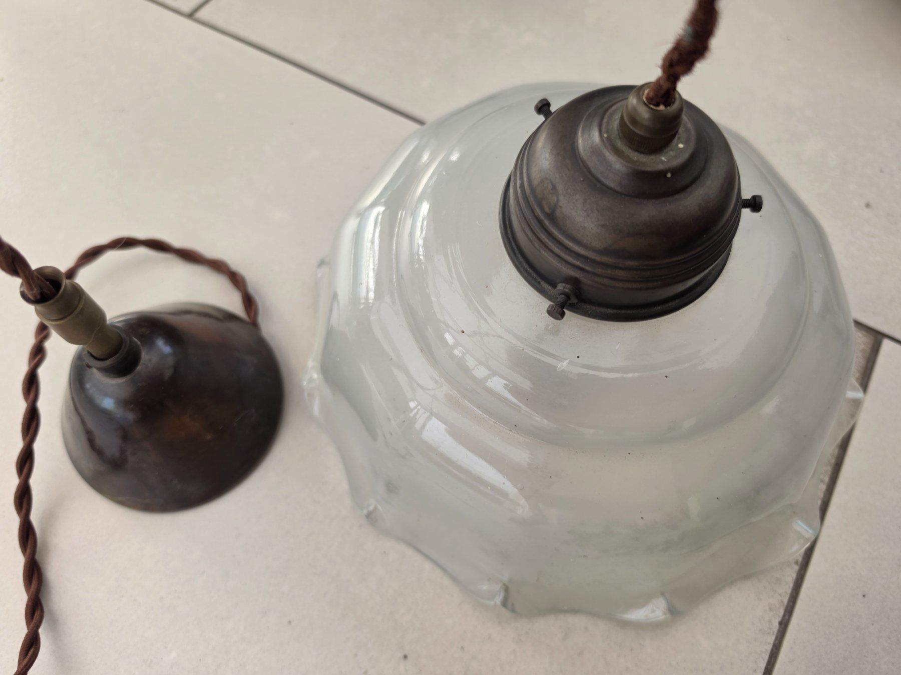 Lampade: Antike Lampe – Usato da Ibach venduto da Yuna8 2