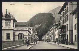 Thusis, Poststrasse mit Post-Hotel und H