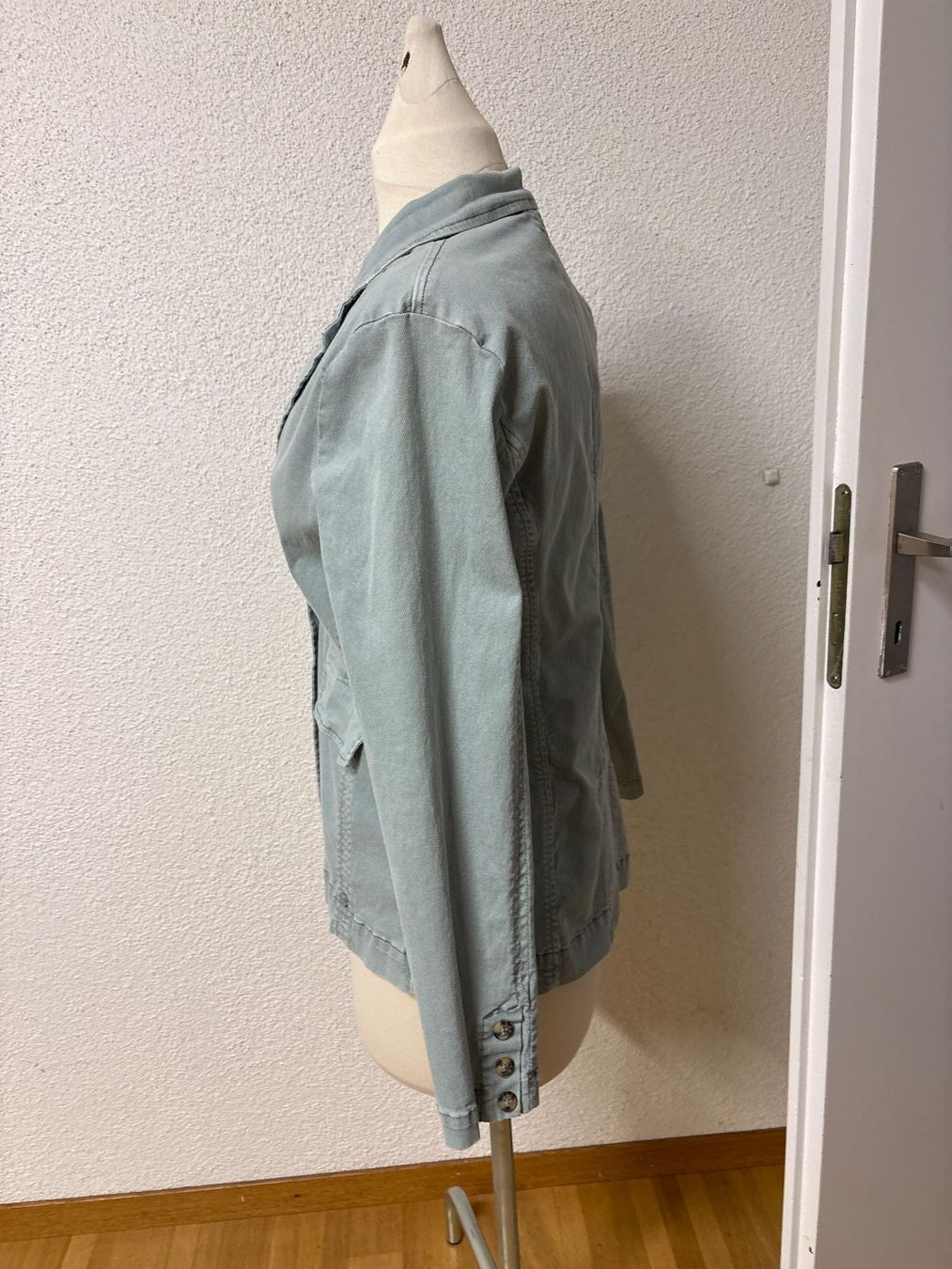 Nile Giacche: Toller Denim Blazer Nile M – Nuovo (secondo la descrizione) da Maienfeld venduto da 8796 2