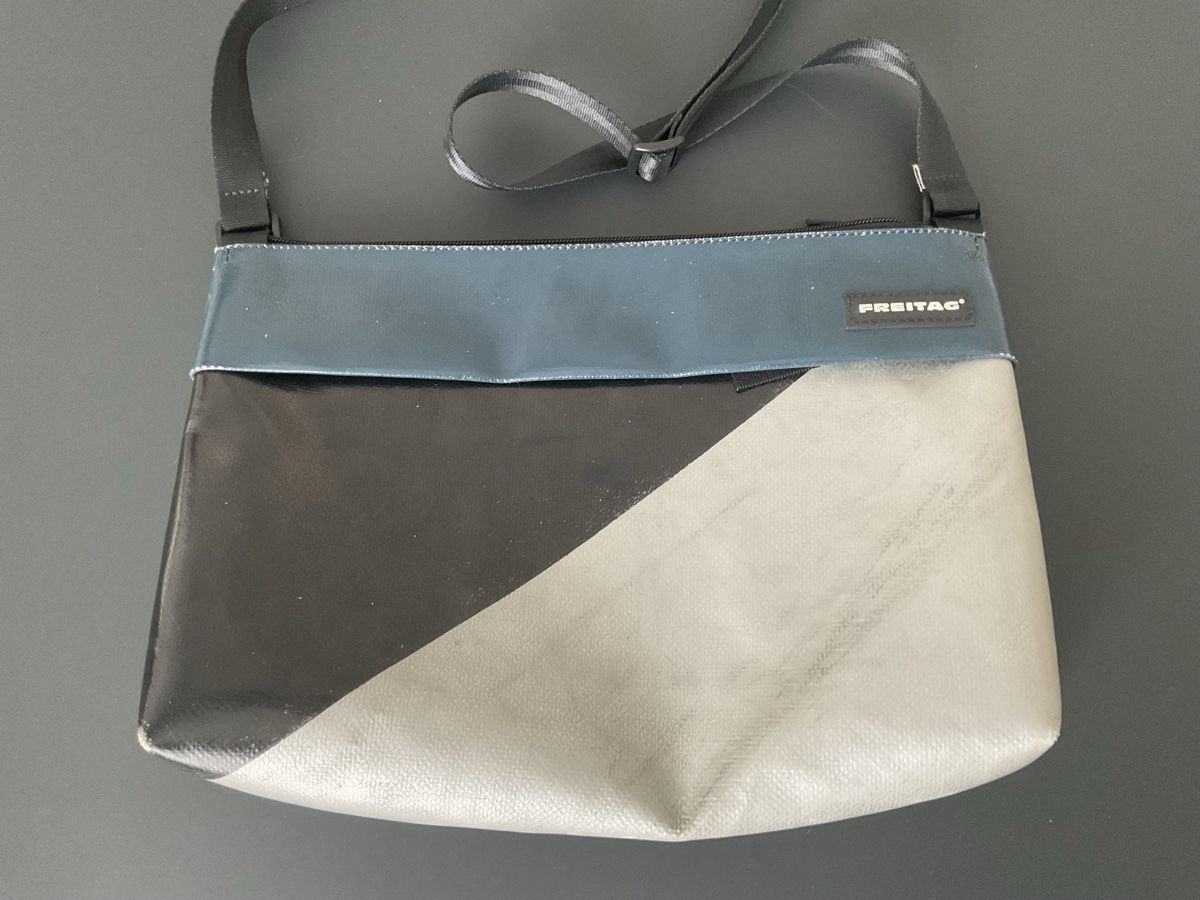 Freitag Borse da donna: Sac Freitag LOU F553 – Usato da Renens Vd venduto da Cm1020 2
