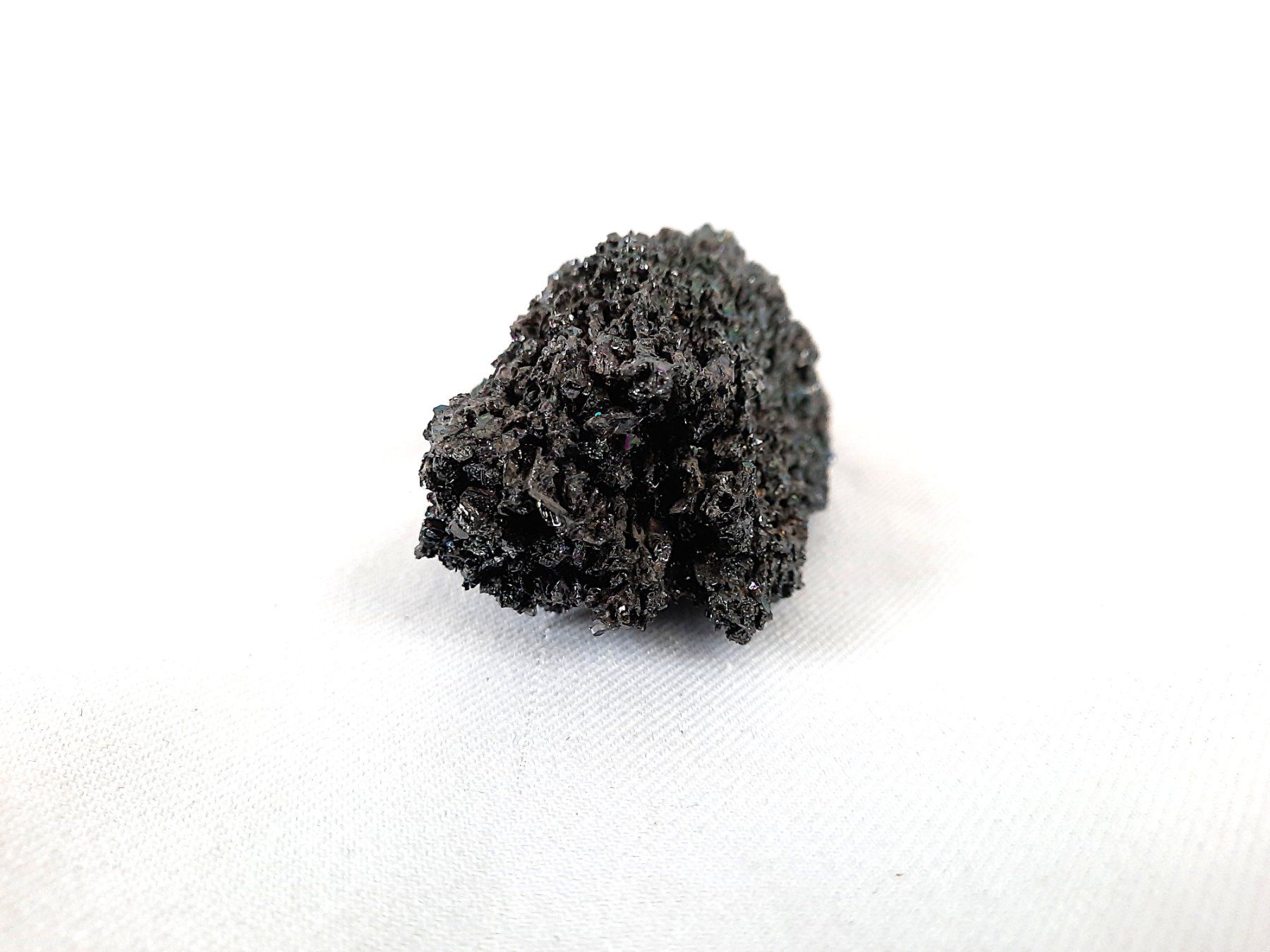 Minerali & Pietre curative: Regenbogen-Carborundum-Kristall – Usato da Beinwil am See venduto da Restwert_Beinwil 4