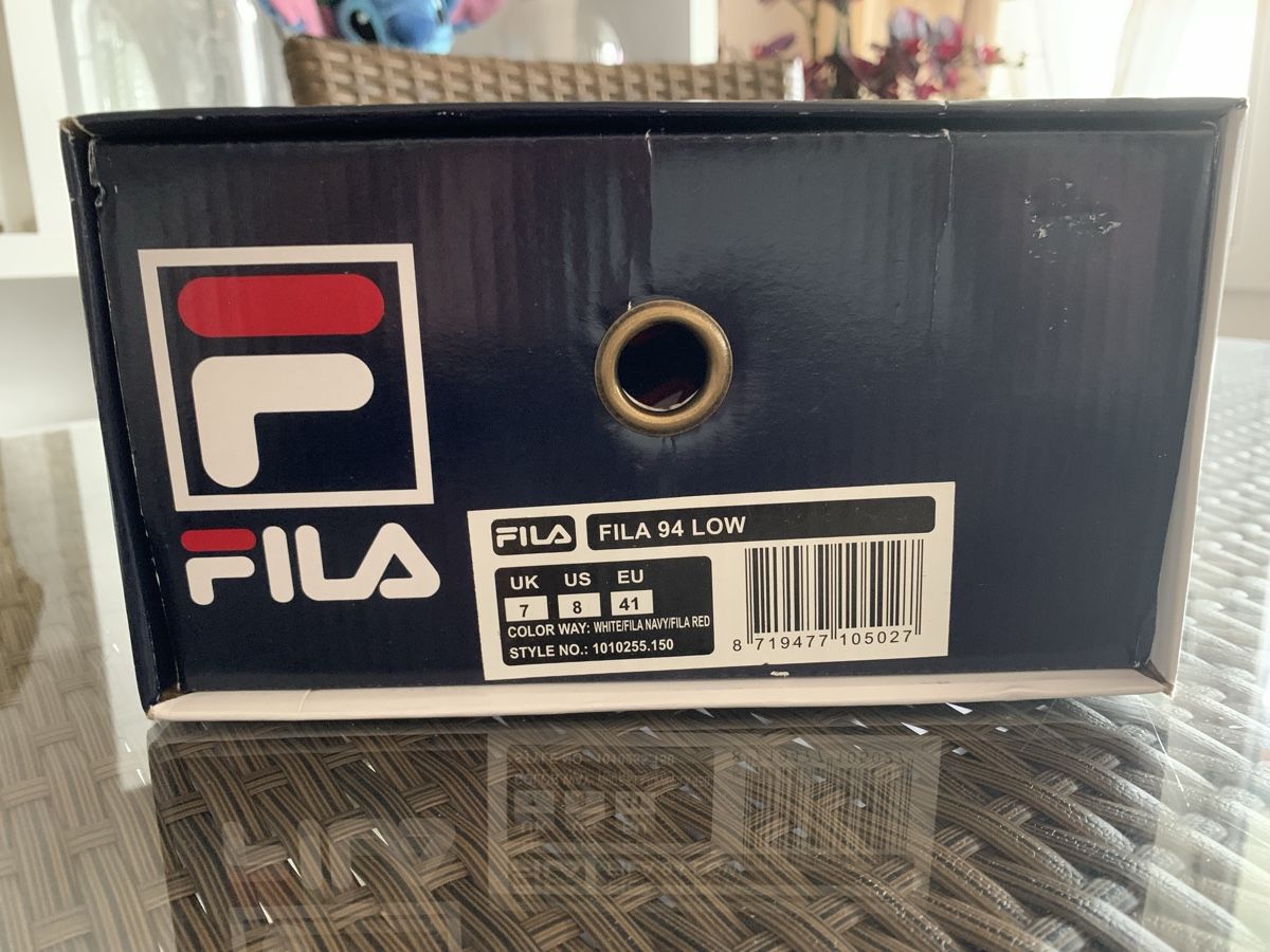 Fila Damenschuhe: Fila 94 Low Sneaker, Gr. 41, Neu . Originalverpackung – Neu (gemäss Beschreibung) aus Emmenbrücke von Dior09 2
