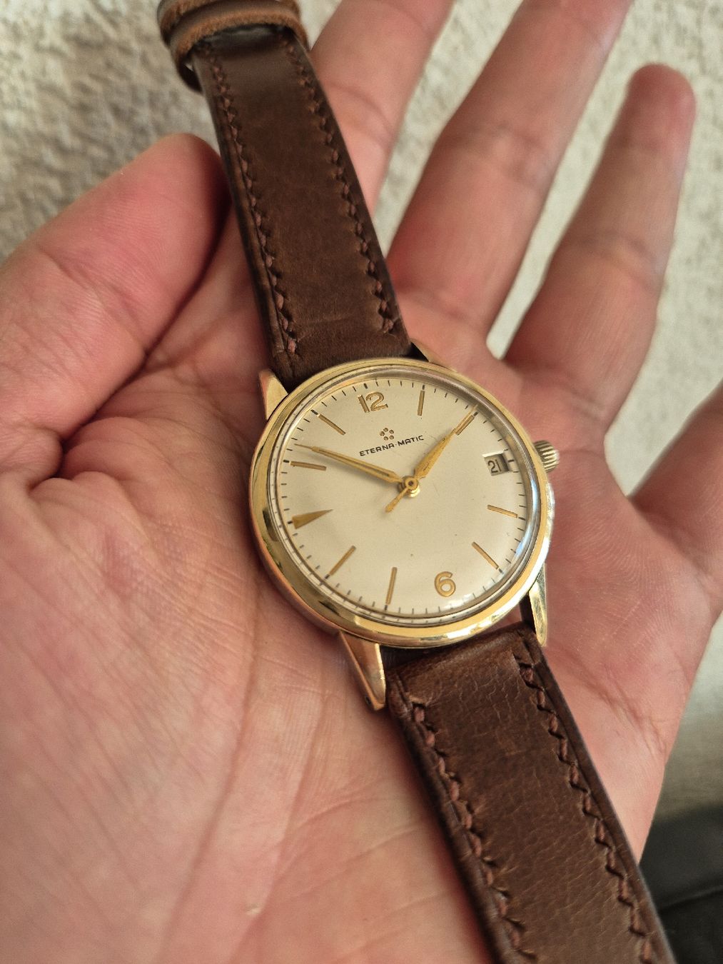 Eterna Montres: Eterna-Matic Automatic Vintage 35 mm Date  – D'occasion à Romanel-s-Lausanne par kev_r7mx 5
