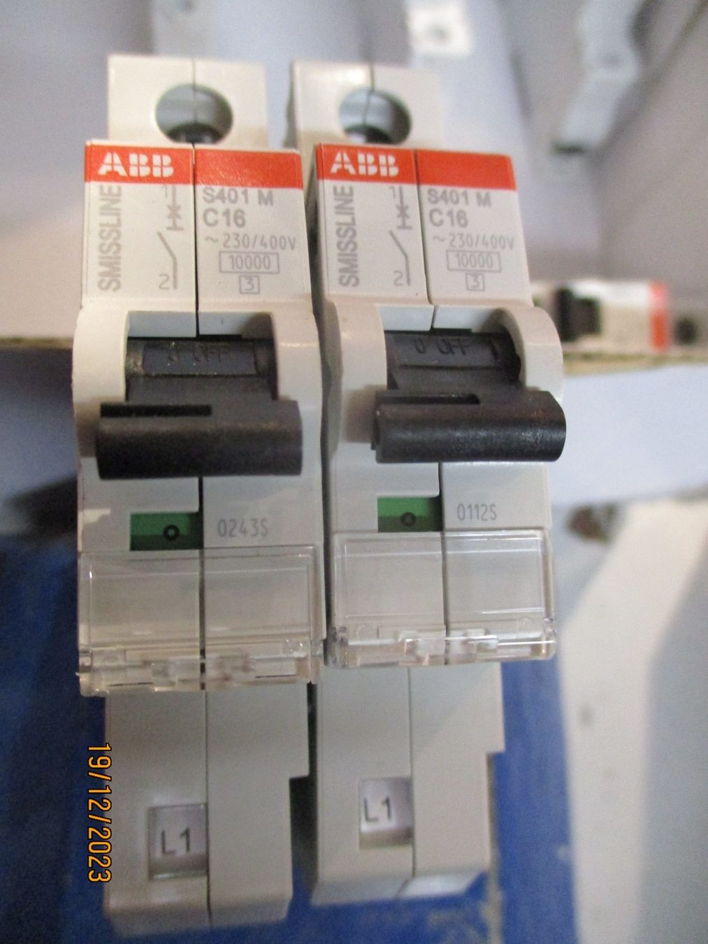 ABB Stromzufuhr: ABB Leitungsschutzschalter SWISSLINE S401M C16 – Gebraucht aus Langnau i. E. von Superseven69