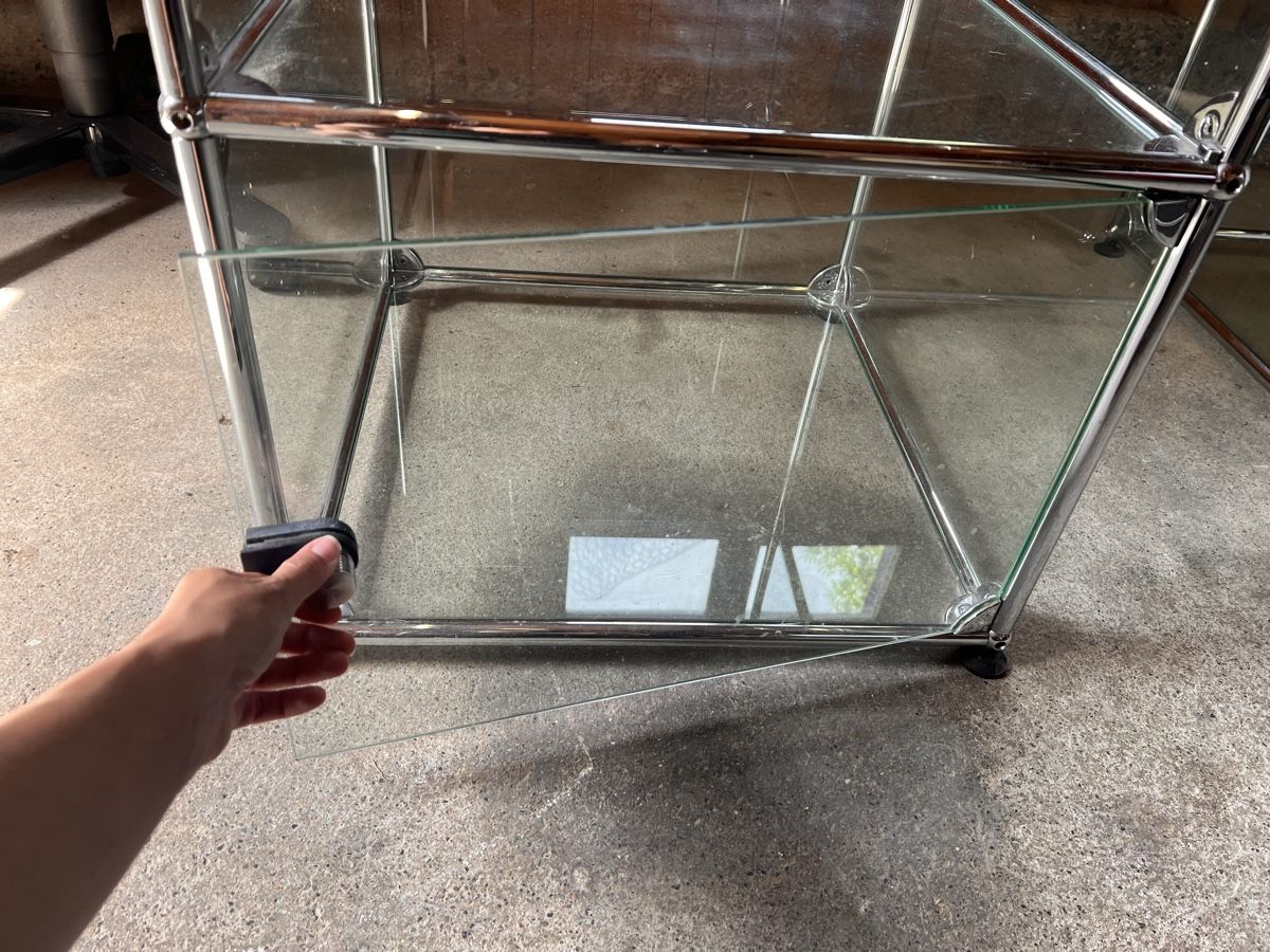 Étagères: Glas Vitrine  (309) – D'occasion à Glattfelden par maa_qcj8 4