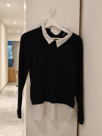 Damen Pullover schwarz mit weissem Kragen gebraucht