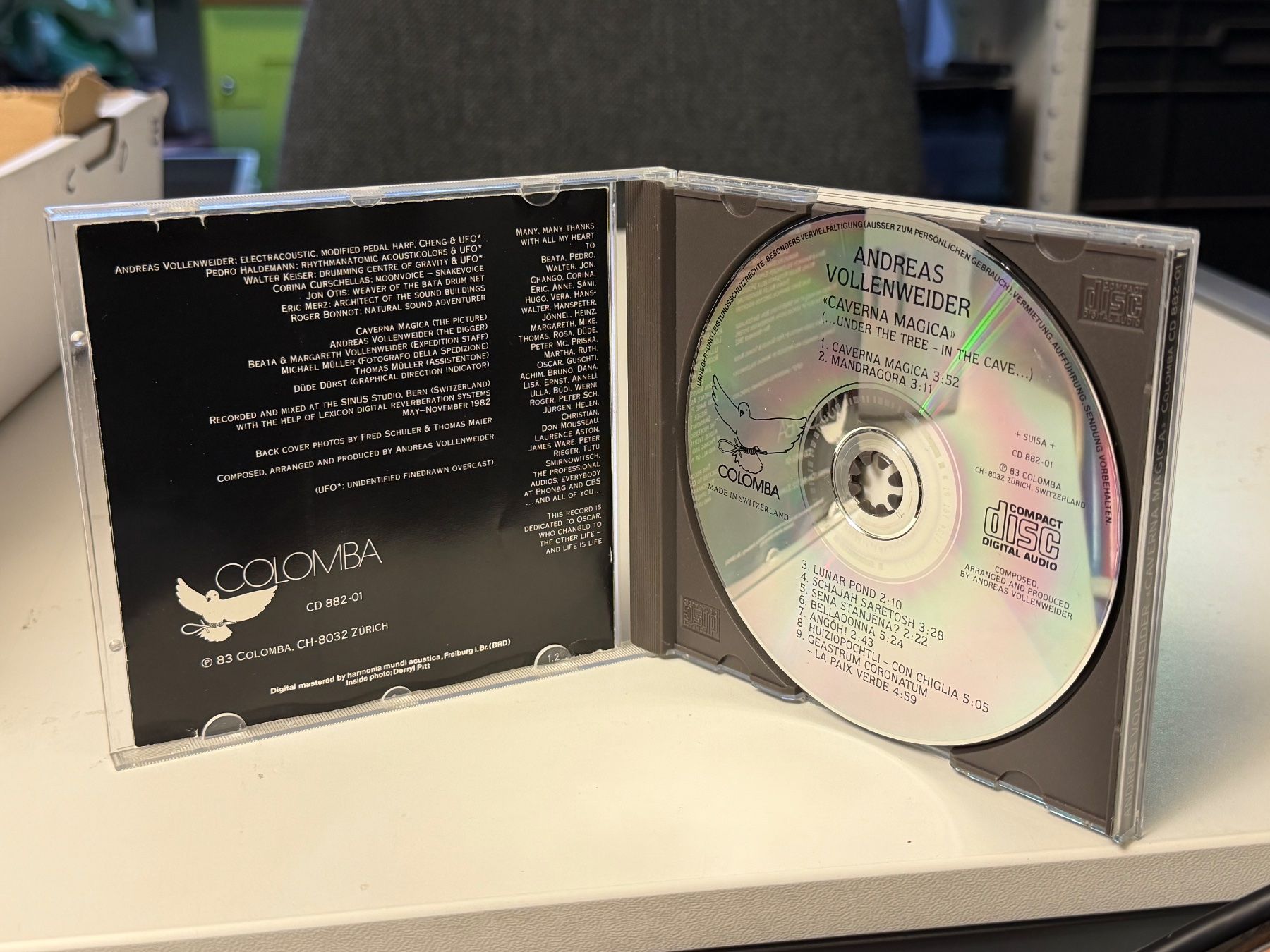 CD: Andreas Vollenweider - Caverna Magica - HB21B – Usato da Küsnacht ZH venduto da Jazztilldawn 2