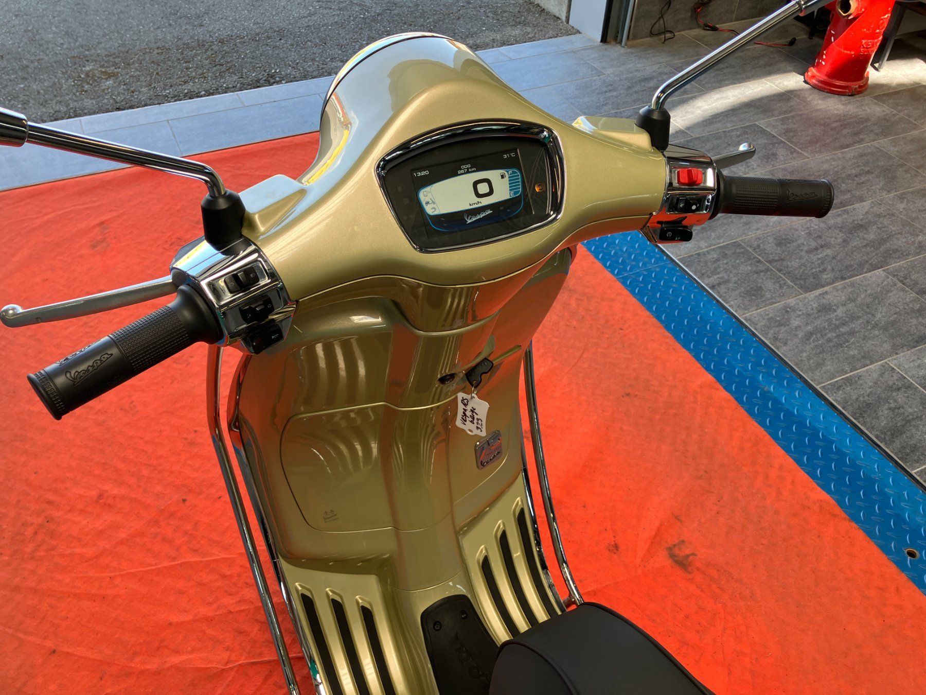 Piaggio Scooter: PIAGGIO Vespa 125 Primavera 75th Anniversary ABS – Nuovo (secondo la descrizione) da Gampelen venduto da Steuer0 4