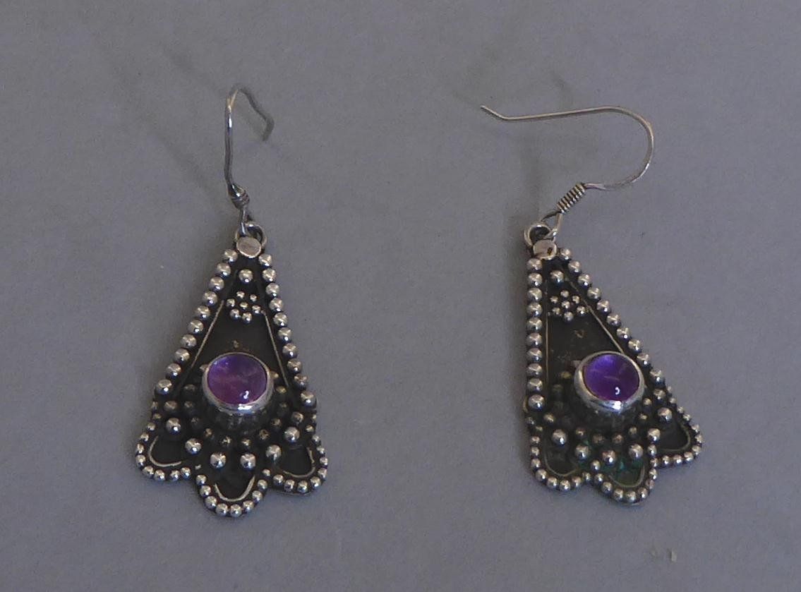 Ohrringe & -stecker: Ohrringe 925 Silber mit Amethysten – Gebraucht aus Muri AG von Lineli2020 1