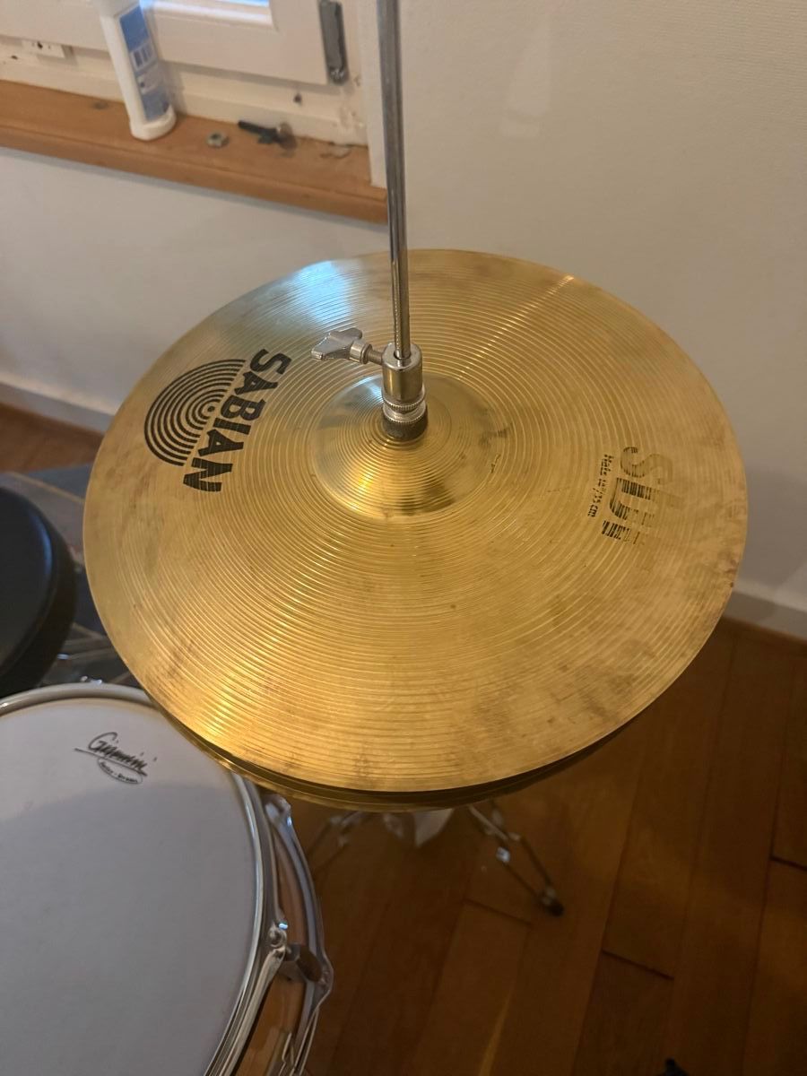 Giannini Strumenti musicali: Giannini Drumset – Usato da Winterthur venduto da lar_967h 6