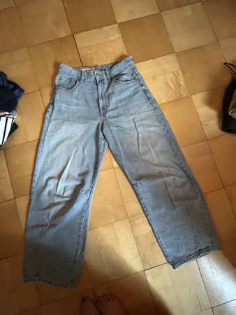 Jeans Zara Damen Grösse 36 hellblau getragen
