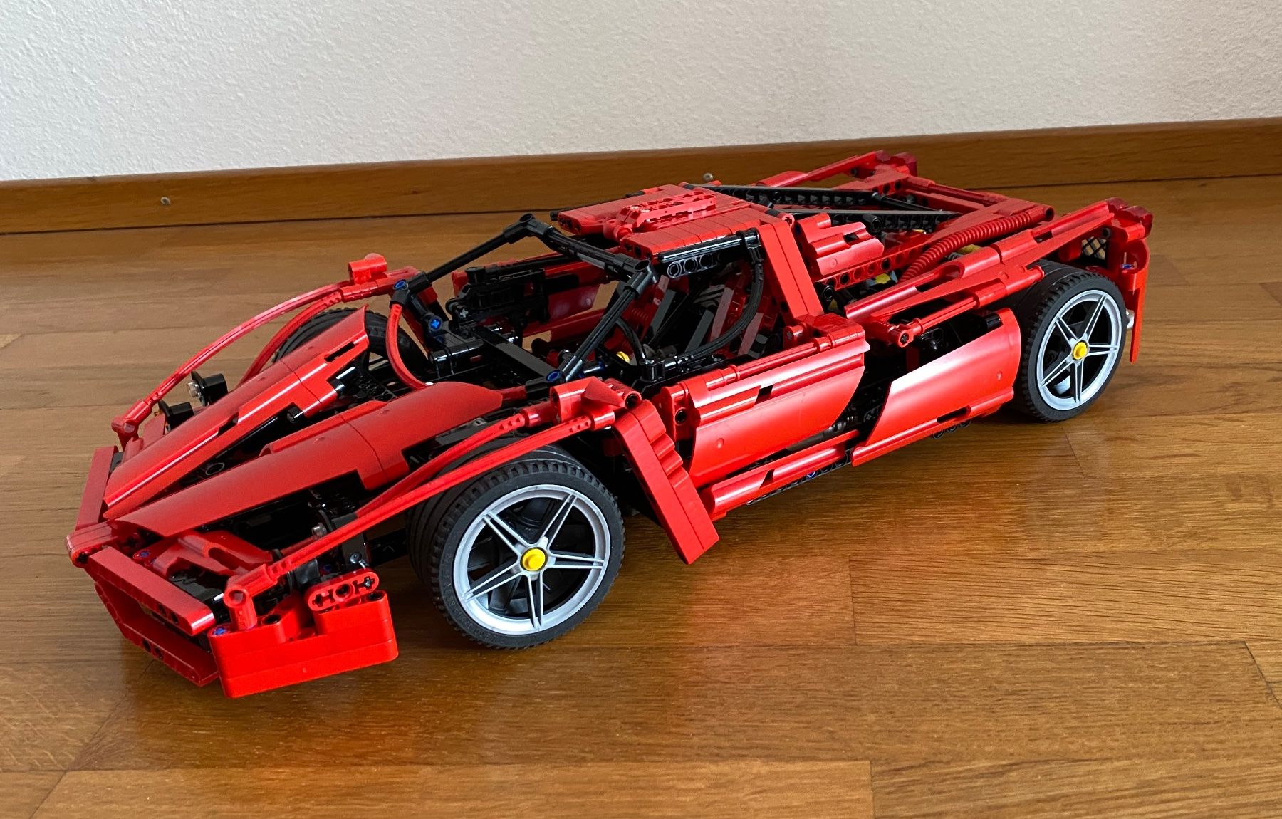 LEGO Technic 8653 Enzo Ferrari 1:10 kpl +OBA (Gebraucht) in Arlesheim ...