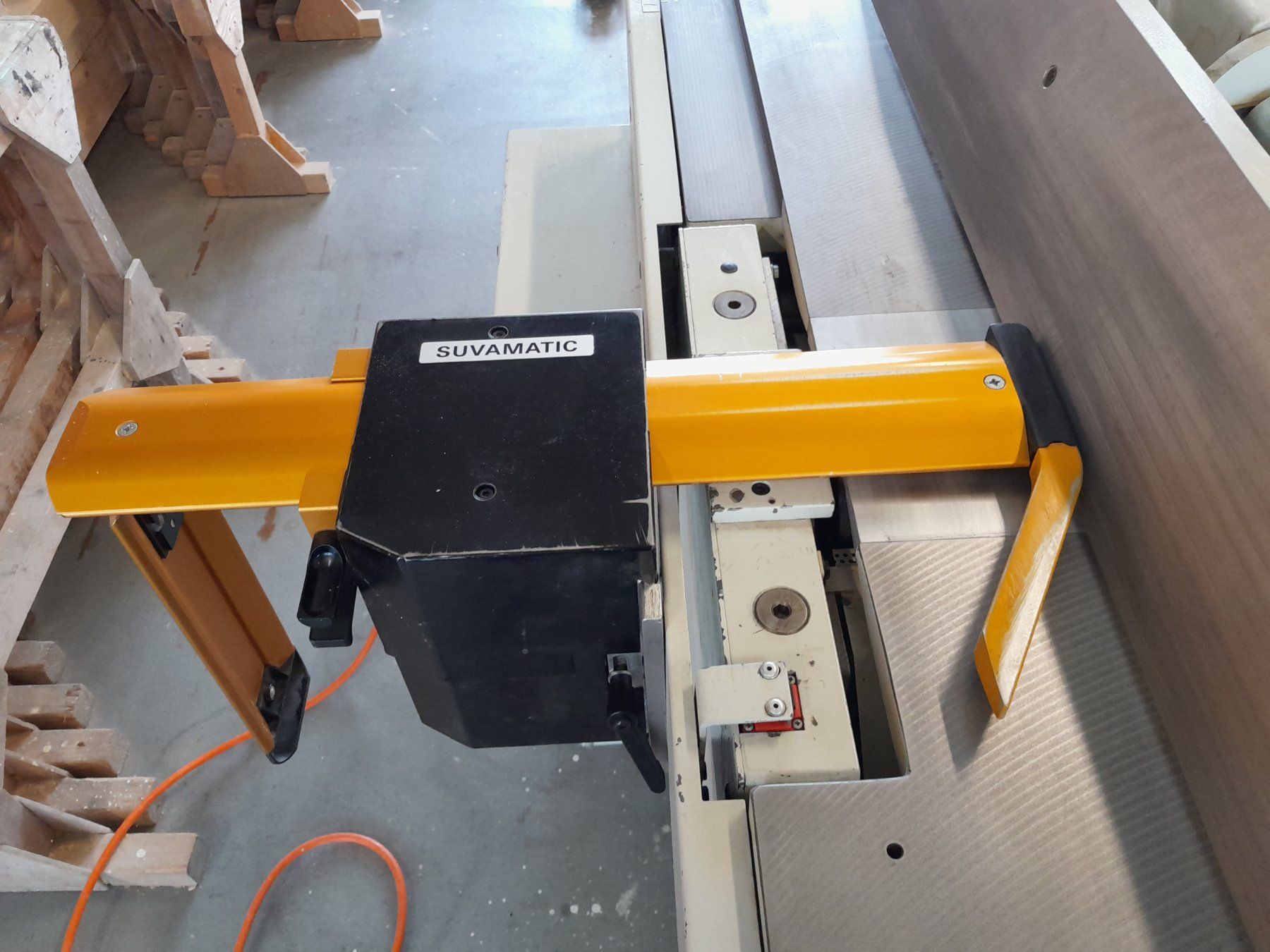 Tutte le macchine: Abricht-Dickenhobelmaschine – Usato da Grenchen venduto da mai_6rbr 6