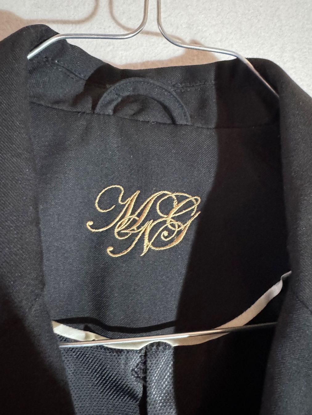 Mango Giacche: Blazer von Mango, schwarz, Gr. 38 – Usato da Grosswangen venduto da second_hand_dress 1