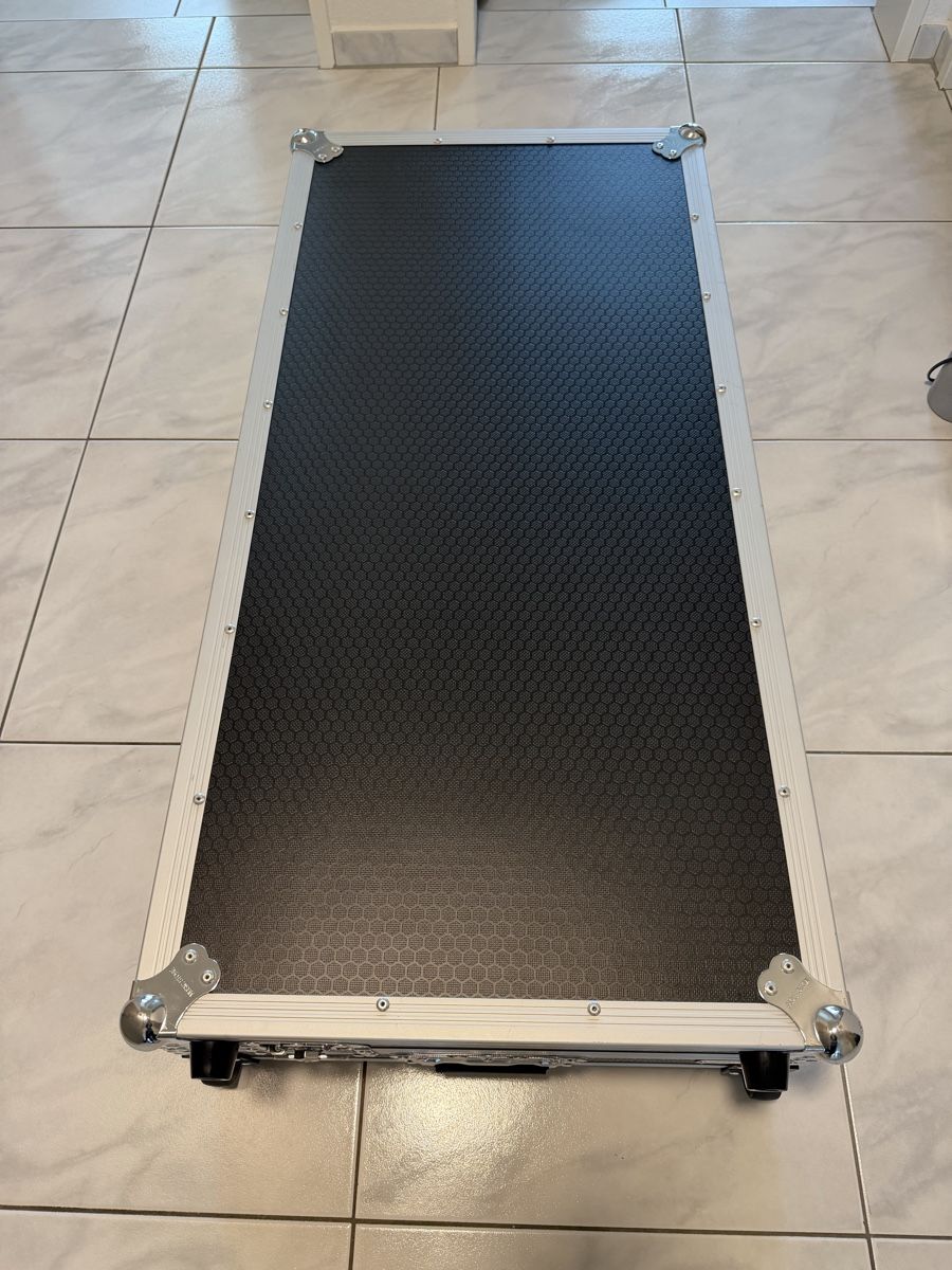 Reisekoffer: Flight Case Transportbox DJ Equipment CDJ/DJM – Gebraucht aus Bellach von Seidenglanz