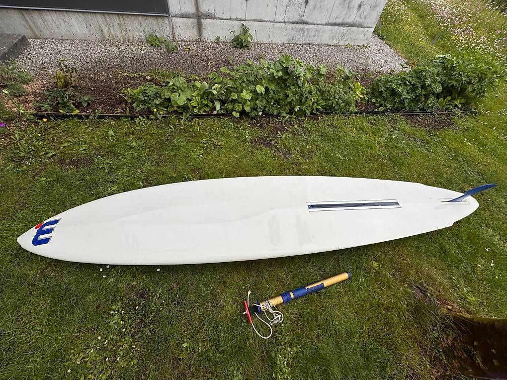 Mistral Planches de surf: Mistral Malibu Surfbrett – D'occasion à Küsnacht ZH par ursweber 3