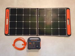 Jackery Explorer 240 mit Solarpanel