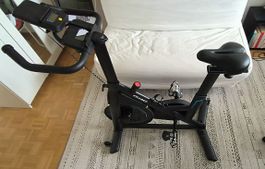 Vélo de spinning Chaoke noir en excellent état général