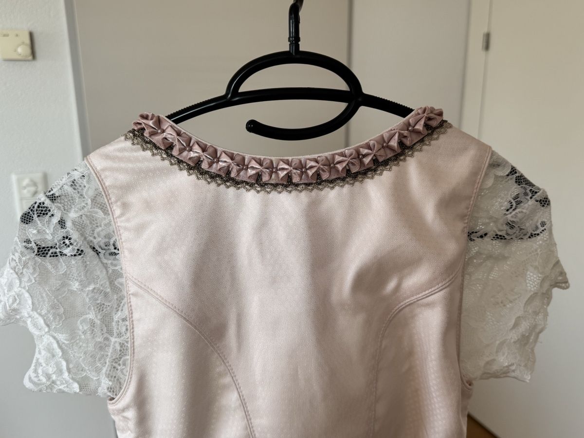 Kostüme: Krüger Dirndl Gr.30 – Gebraucht aus Dachsen von Pfotenglueck 4