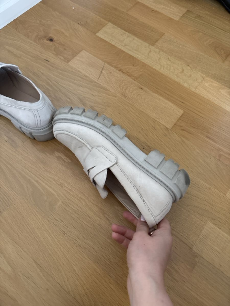 Kennel + Schmenger Scarpe da donna: Loafers mit dicker Sohle, beige, Grösse 28/39 – Usato da Bern venduto da jasmin_mmm 1
