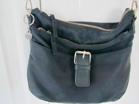 SAC EN BANDOULIERE NYLON NOIR