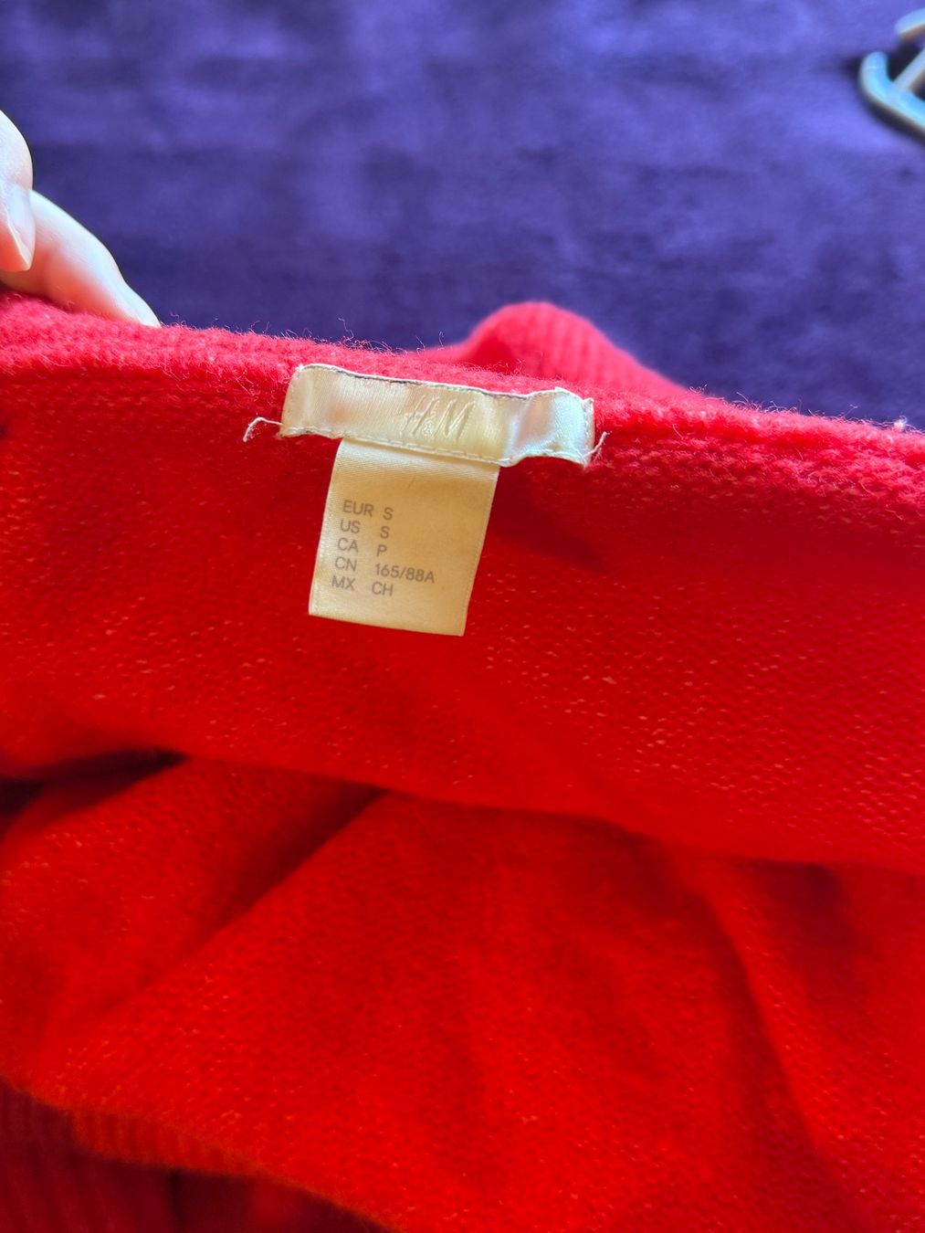 H&M Pullover & Sweatshirts: Damen Pullover rot H&M Grösse S – Gebraucht aus Aesch (Neftenbach) von Maece_ 2