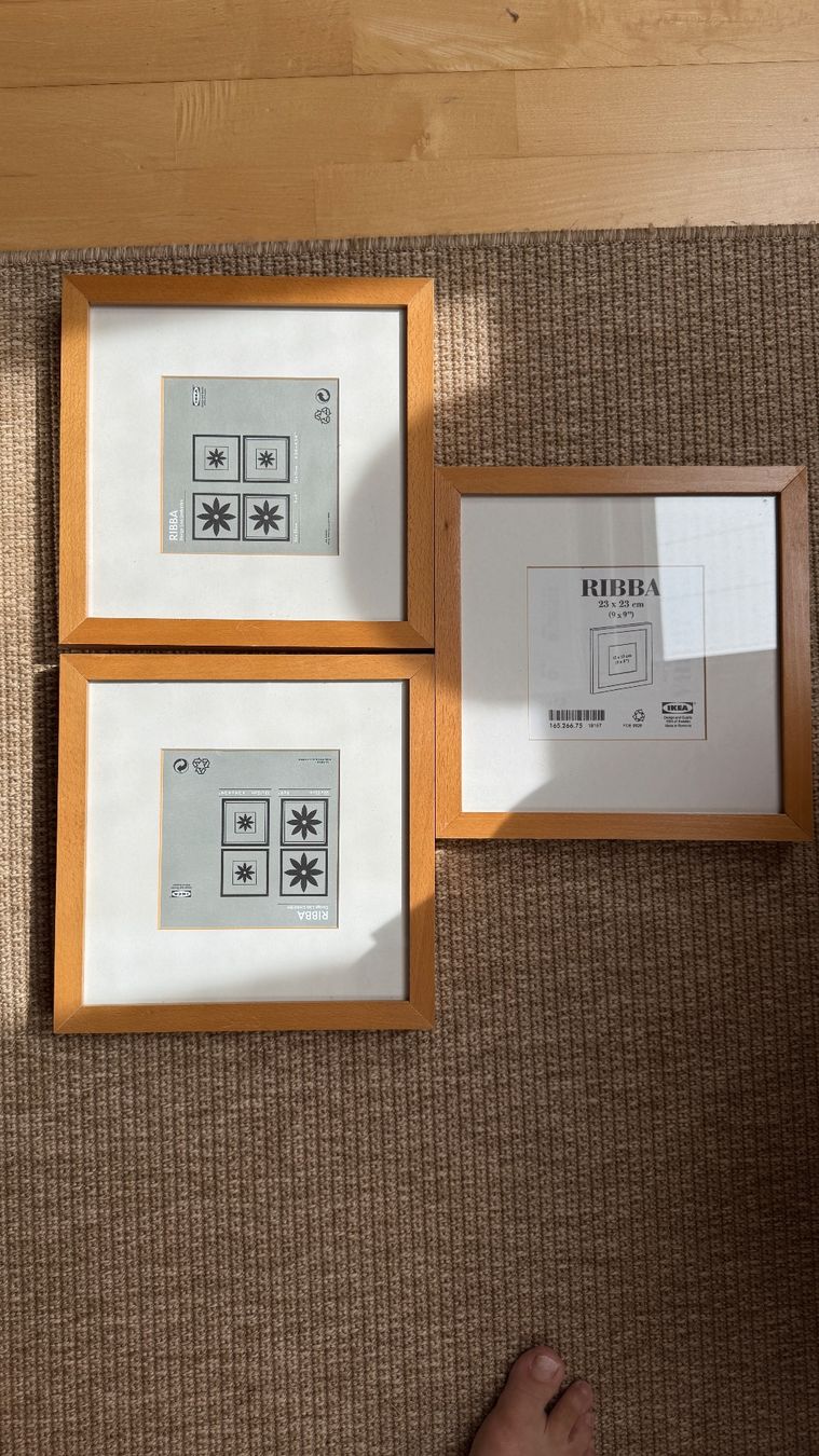 Ikea Cornici: 3 Bilderrahmen Ikea braun Ribba 23x23cm – Usato da Birsfelden venduto da Nic21