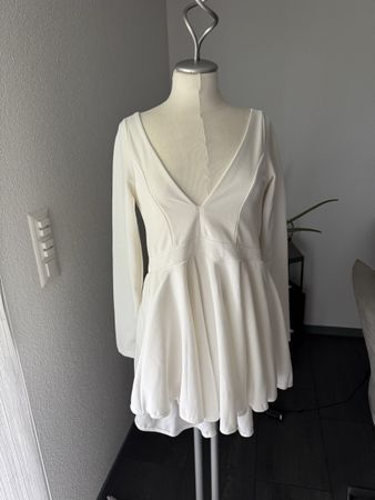 Elegantes Kleid, neuwertig, Crème-Weiss, Grösse 36/S