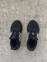Baskets Adidas noires taille 39,5 bon état