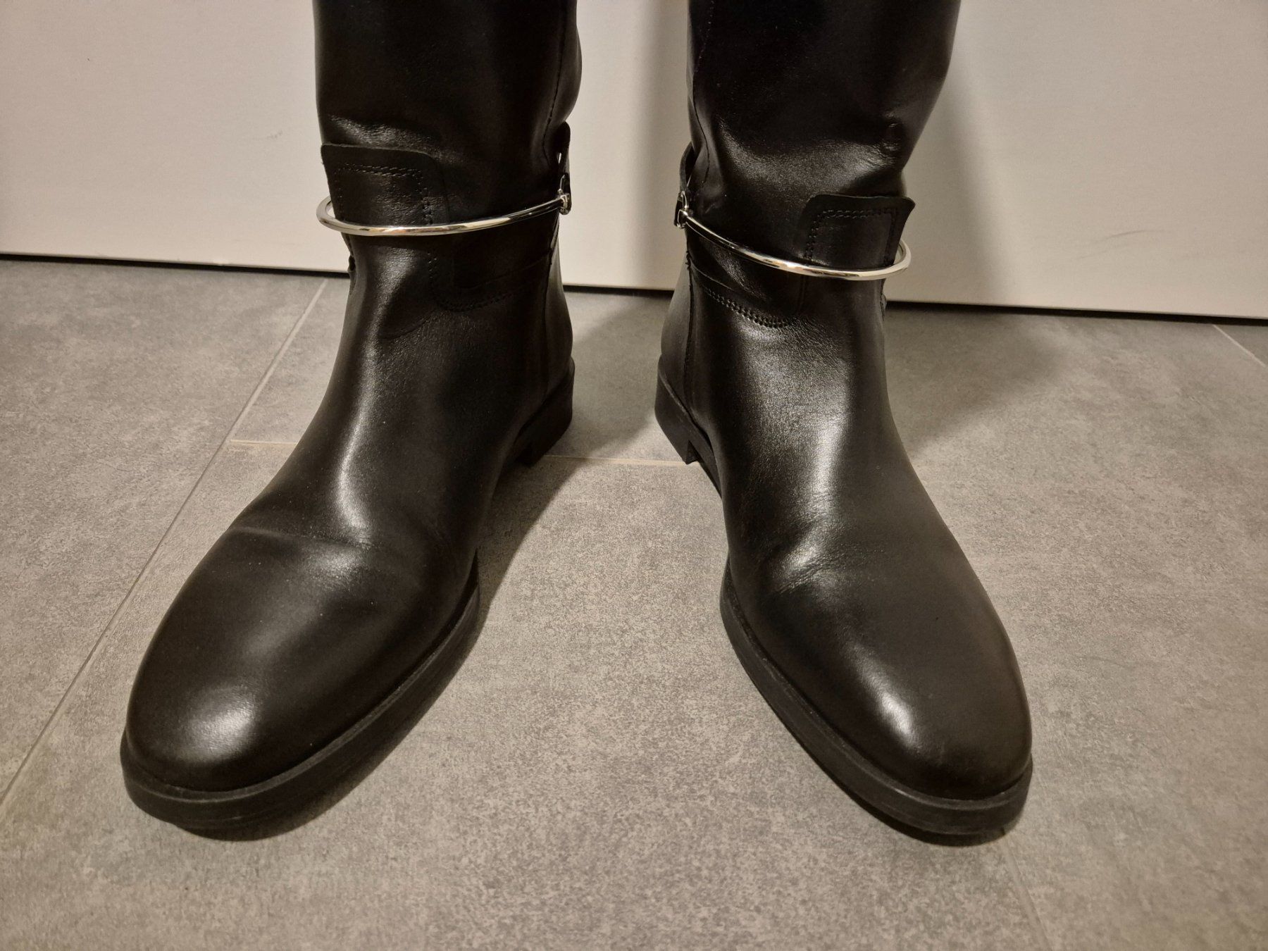Massimo Dutti Scarpe da donna: Massimo Dutti Stiefel Leder schwarz Gr. 40 – Nuovo (secondo la descrizione) da Bern venduto da dia_yv66 2