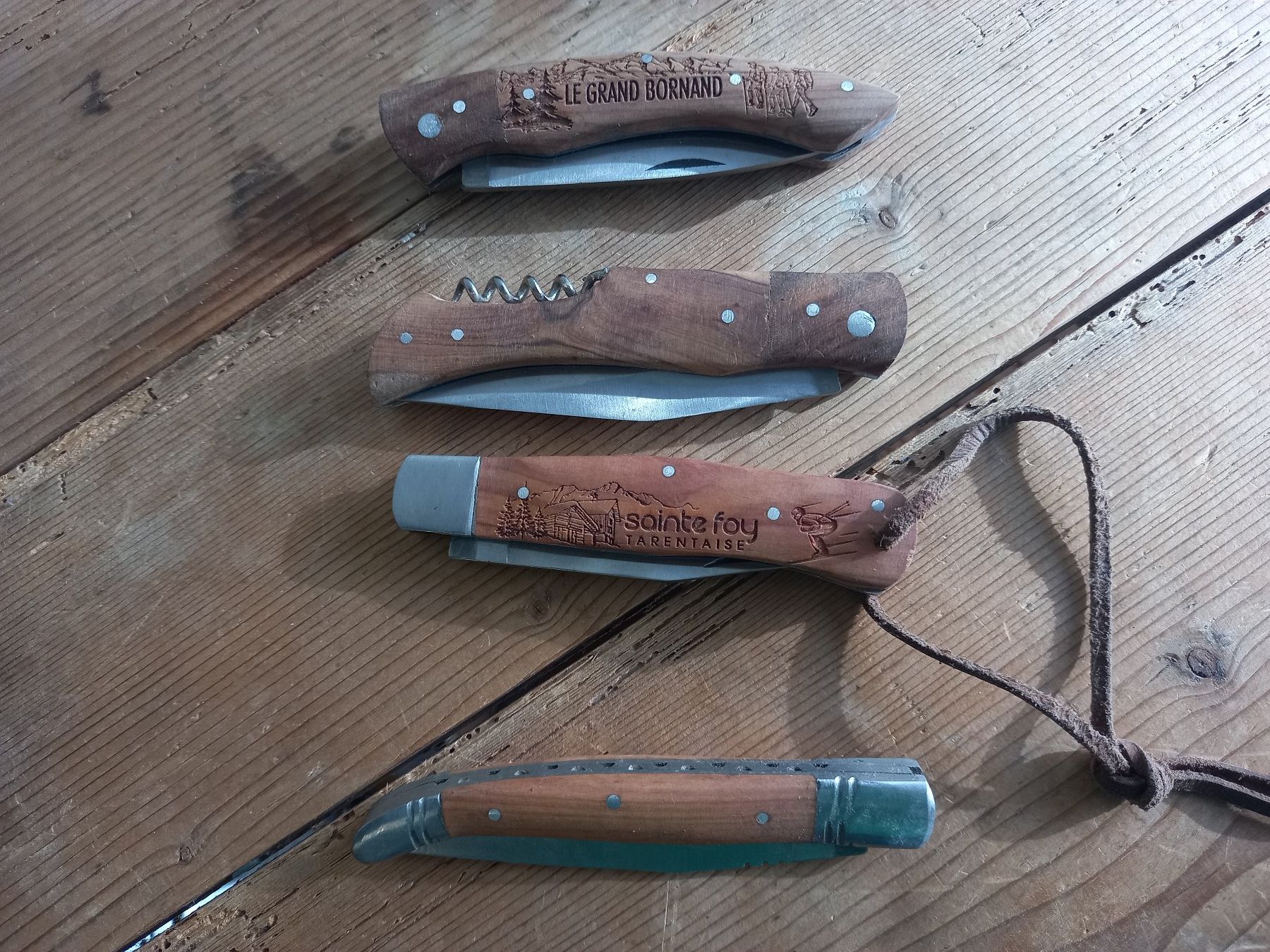 Coltelli tascabile: 4x Sackmesser Taschenmesser Hackenmesser Couteau – Usato da Prez-vers-Siviriez venduto da Monija70