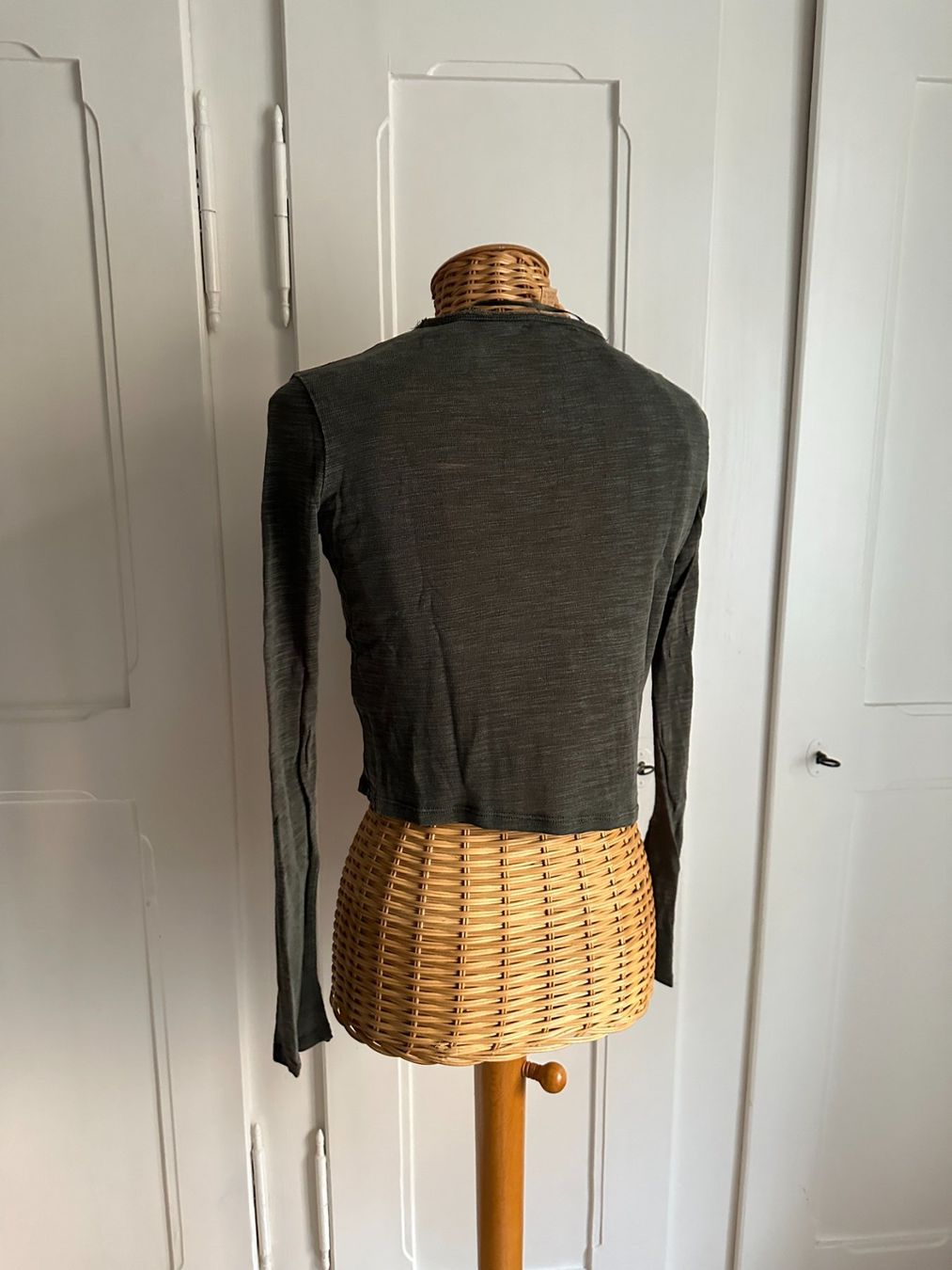 Zara T-shirt: ZARA - Langarmshirt petrolfarben S – Usato da Zürich venduto da Diazaio 2