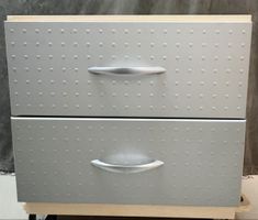 Schubladenkommode in modernem Design – praktischer Stauraum