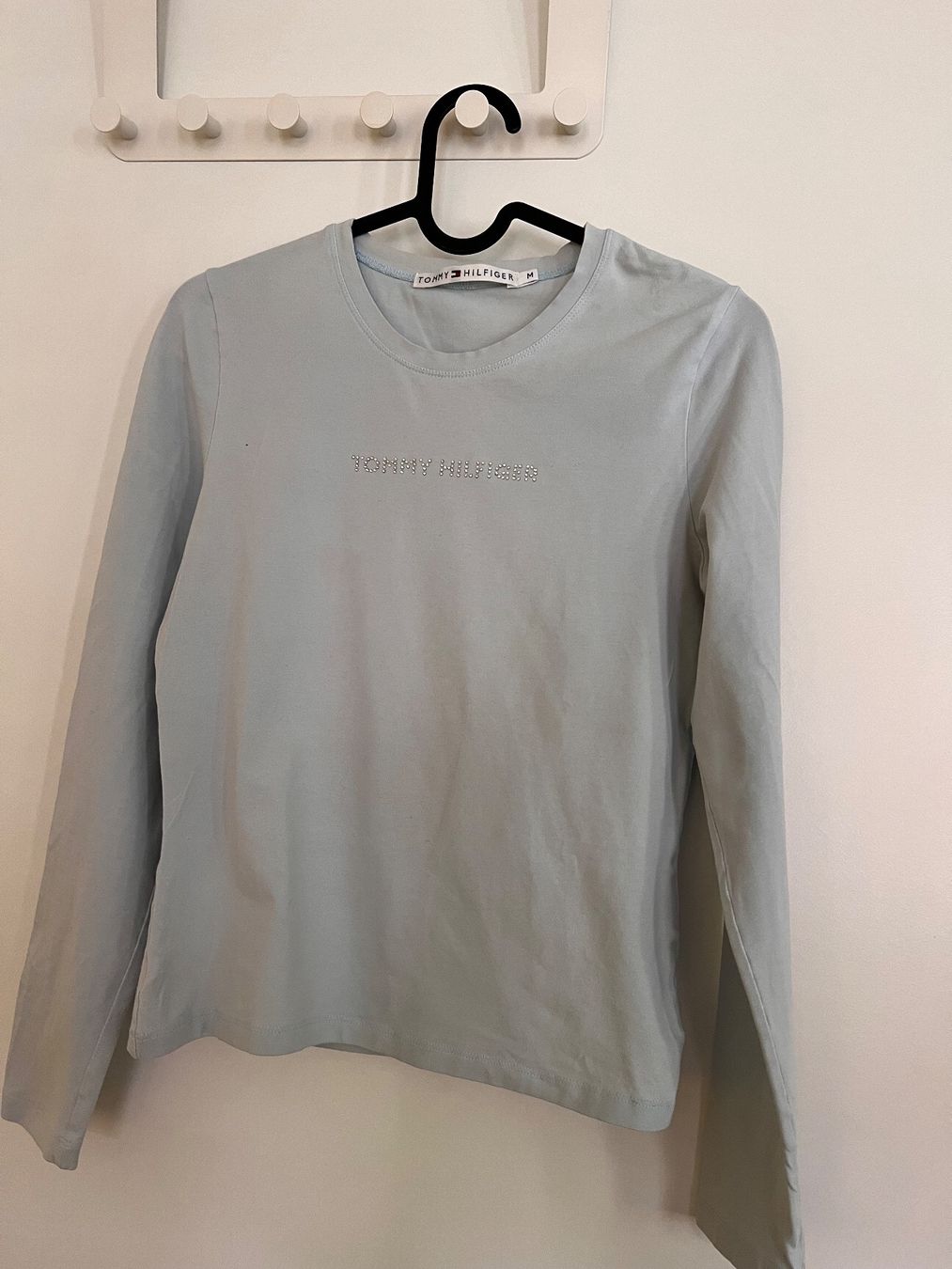 Tommy Hilfiger T-Shirts: Tommy Hilfiger Langarm Shirt – Gebraucht aus Oberrieden von E.r.jaeger