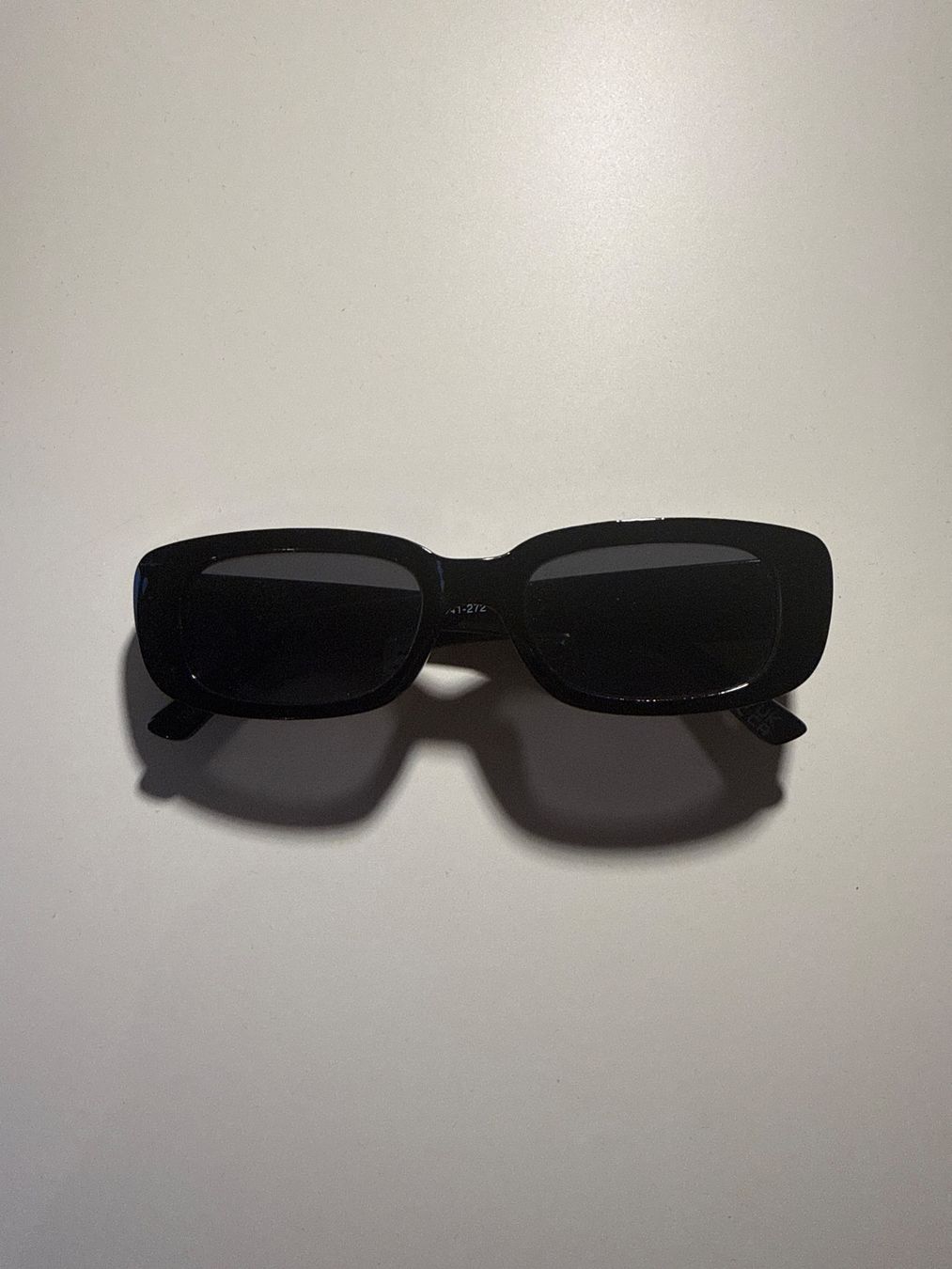 Occhiali & Lenti: Sunglasses – Usato da Schlieren venduto da sharu_02