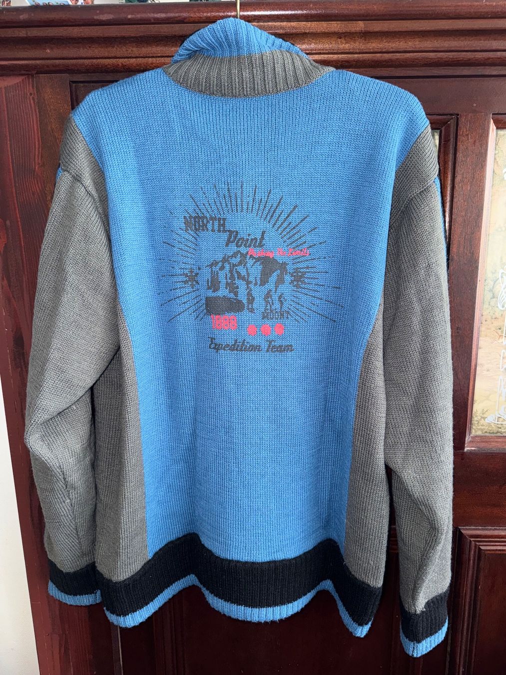 Maglioni & Felpe: Crane Sports Pullover Outdoor – Usato da Obfelden venduto da cesarina10