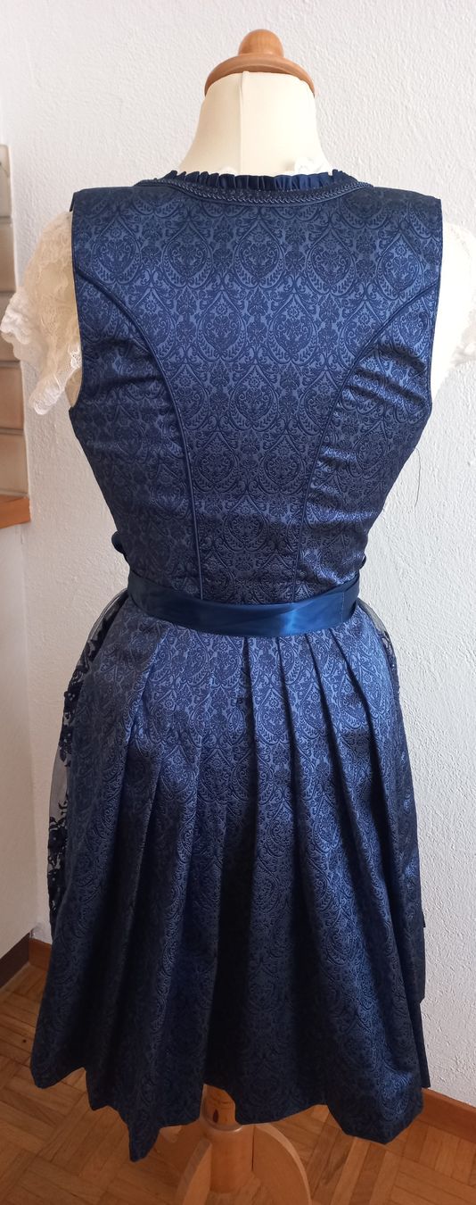 Costumes: Krüger Dirndl – Neuf (Voir description) à Grüningen par selinasearching 3